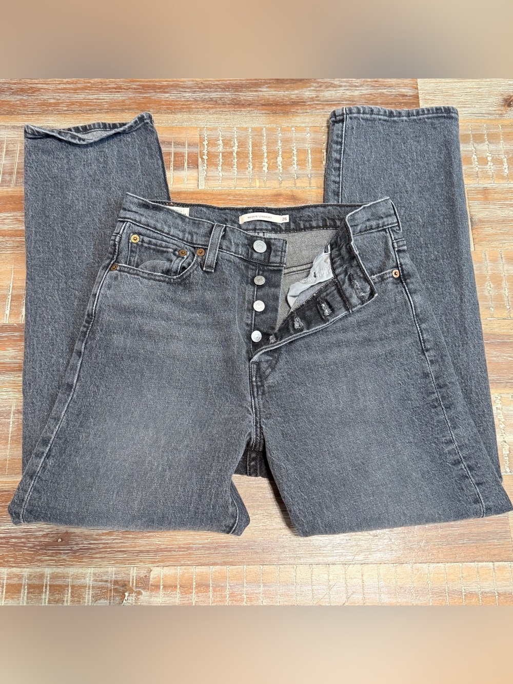 Levi's Wedgie Straight Jeans, Black Size 26